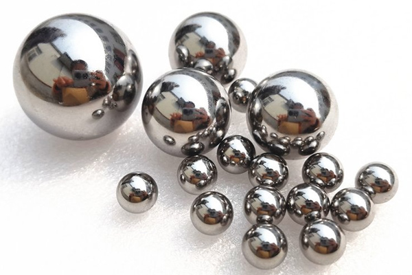 Chromium plated steel ball